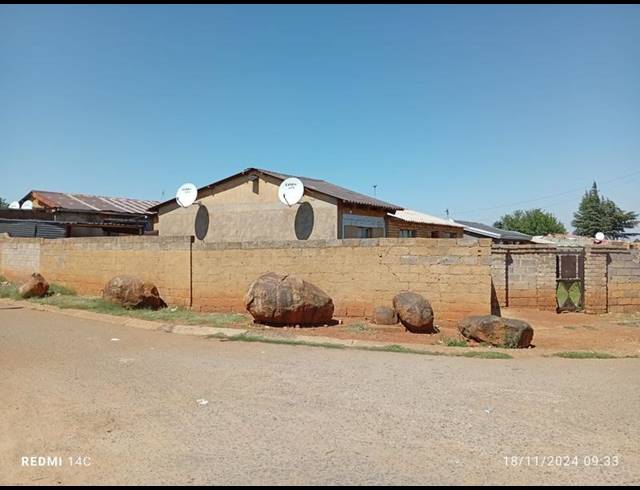 2 BEDROOM HOUSE FOR SALE IN EMDENI